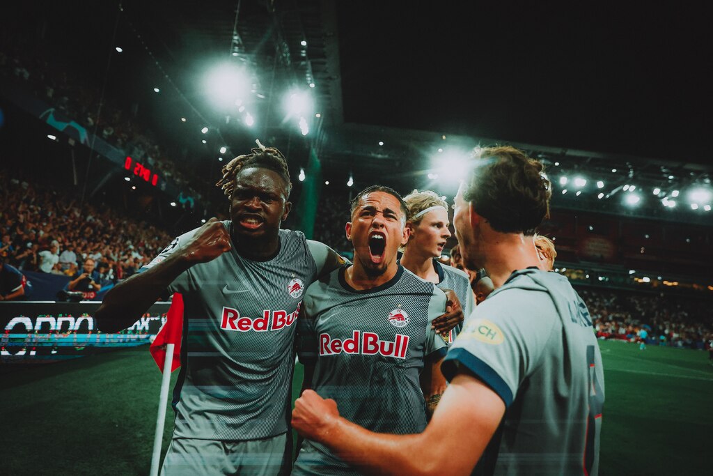 FC Salzburg v AC Milan: Group E - UEFA Champions League