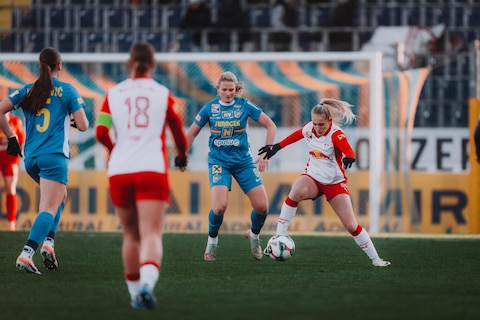 SKN St. Poelten Women - FC Red Bull Salzburg Women