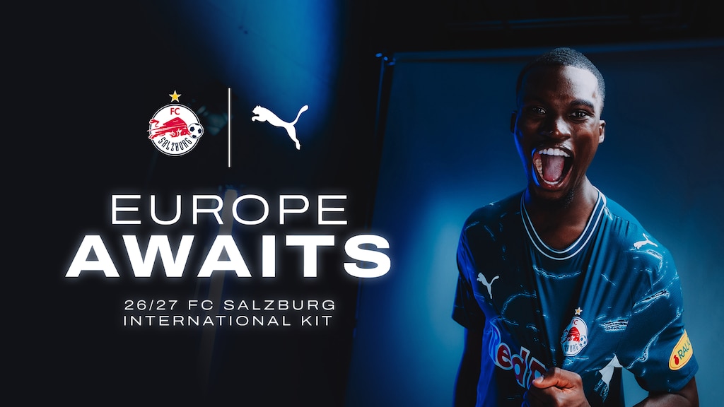 FC Salzburg International Kit: Spieler jubelt in neuem Trikot in Salzburg