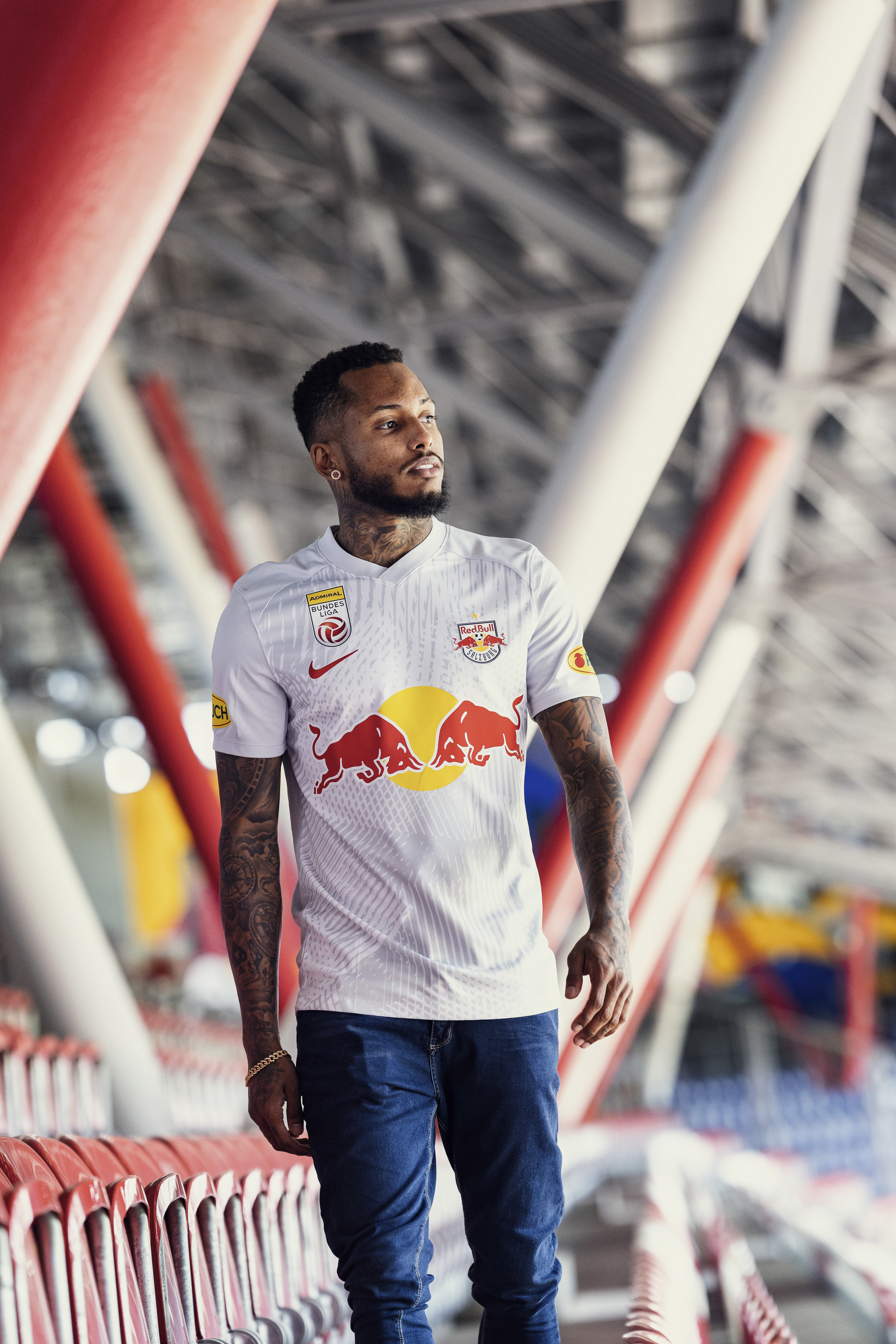 Every home shirt a unique item - FC Red Bull Salzburg